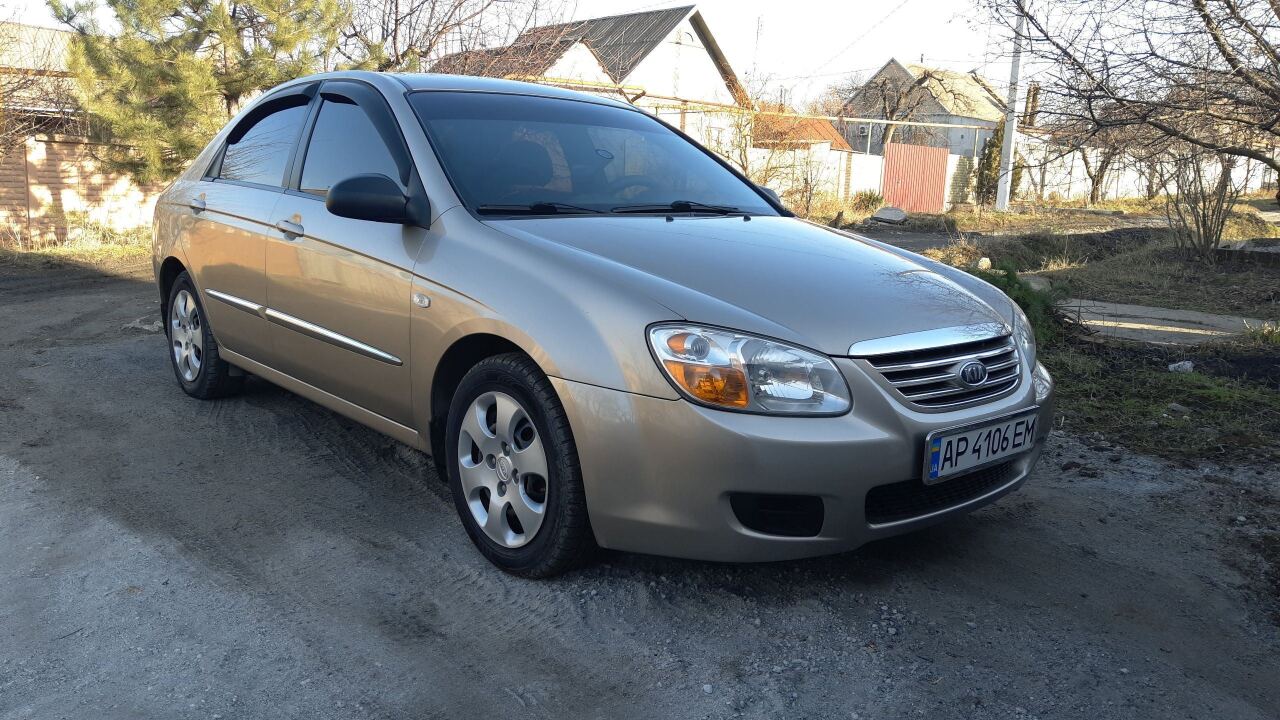 KIA Cerato (1G) image #1