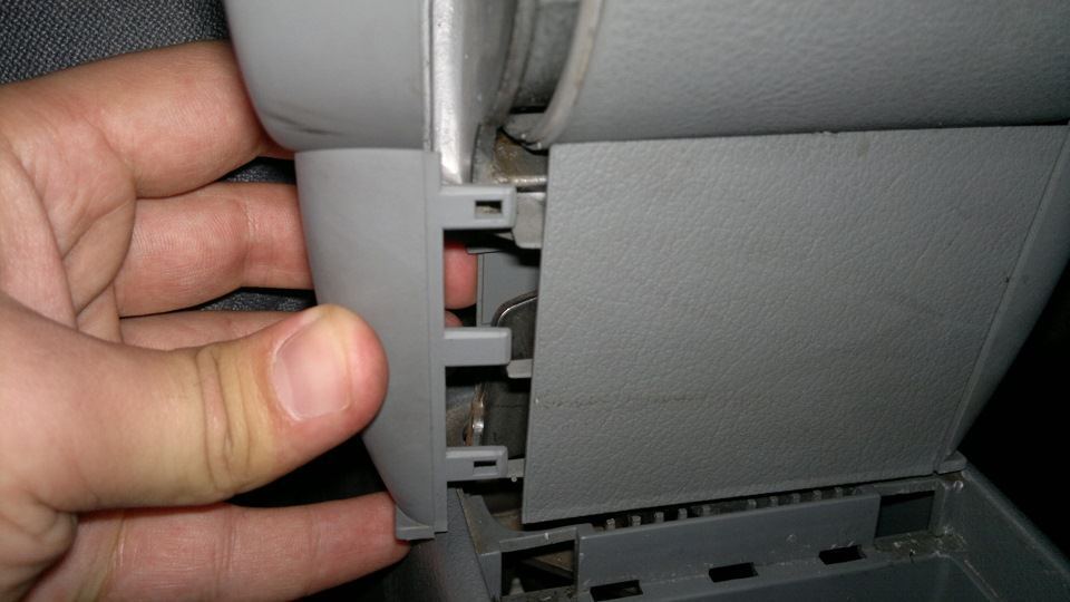 Как подтянуть тросы ручника (практическое пособие перед процедурой) image #3