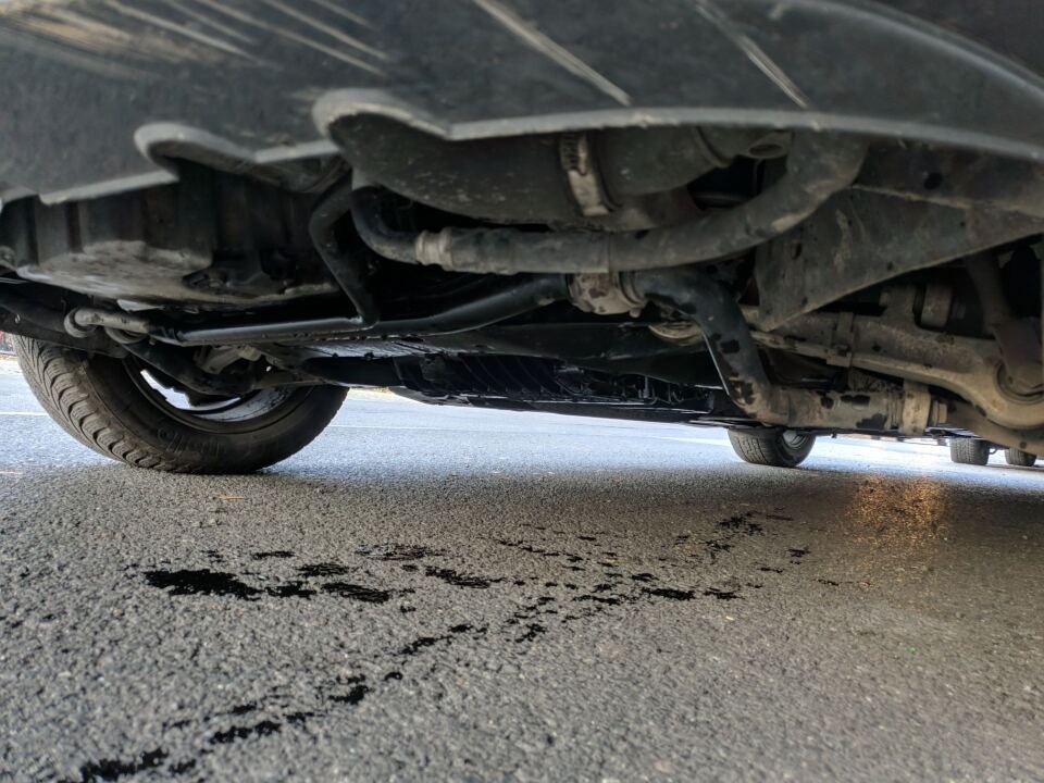 №14. Нужна помощь! Убежало масло с двигателя image #2